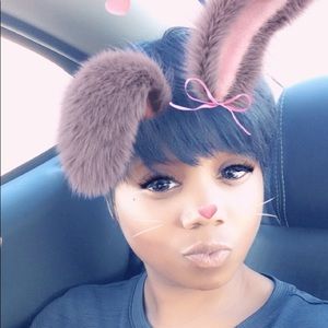 Meet your Posher, Brittni